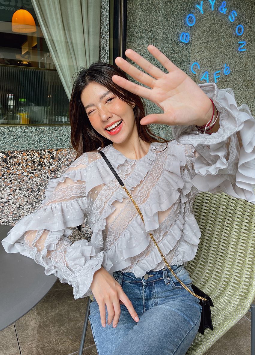 S380 เสื้อลูกไม้ระบายแขนยาวสไตล์เกาหลี